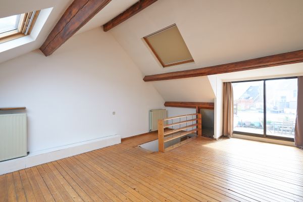 Cost of Attic Window Installation in Beaumont