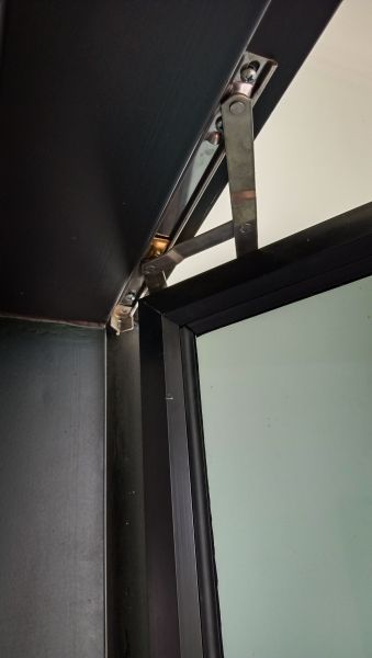 Cost of Pivot Window Replacement in Beaumont